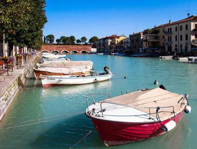 Verona to Lake Garda: The Ultimate Day Trip Guide