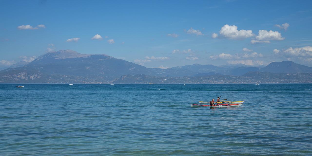 lago di garda sirmione acqua