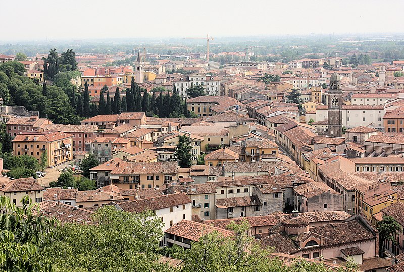 verona quartiere veronetta 3